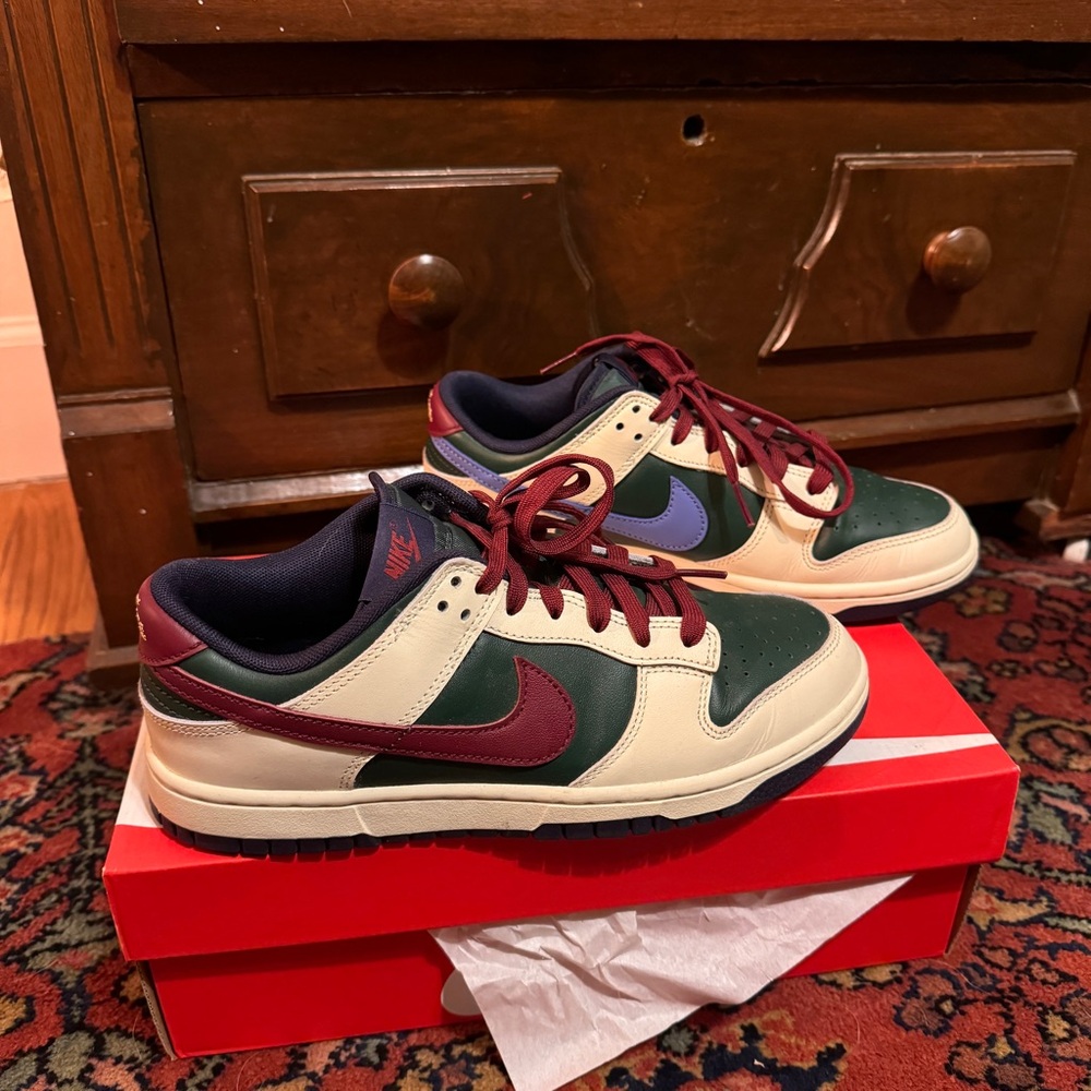 Nike Dunks